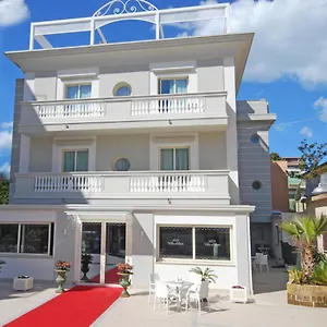 Del Mare Rímini